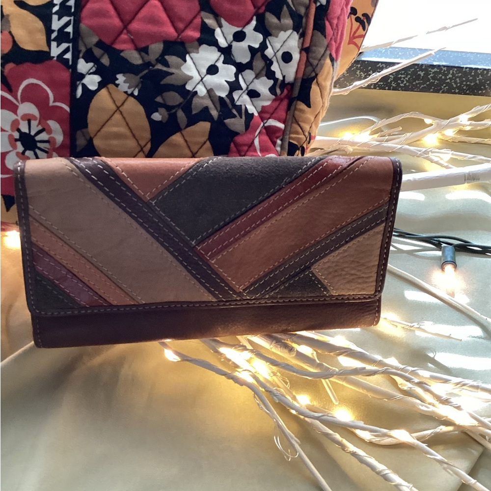 Vintage Vera Bradley BITTERSWEET CROSSBODY. (Wallet sold separately) - Picture 9 of 12